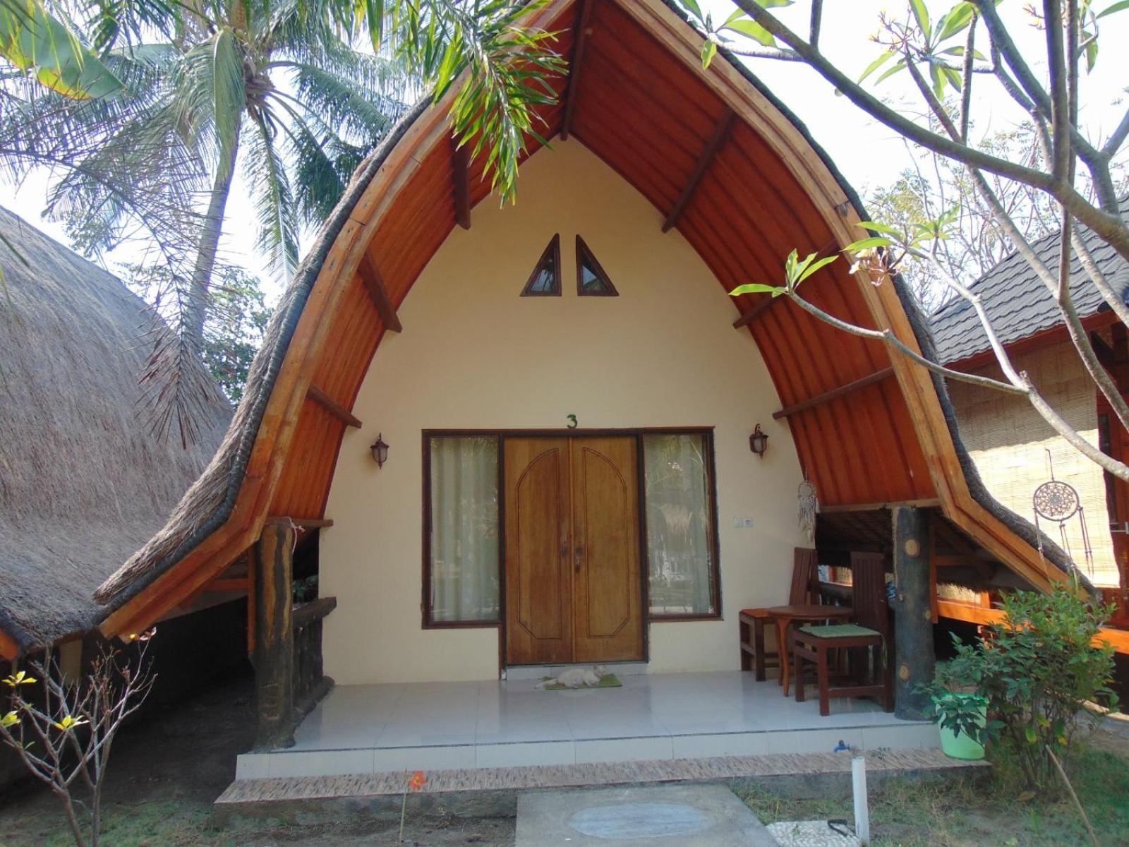 Ings Garden Hotel Gili Air Exterior photo